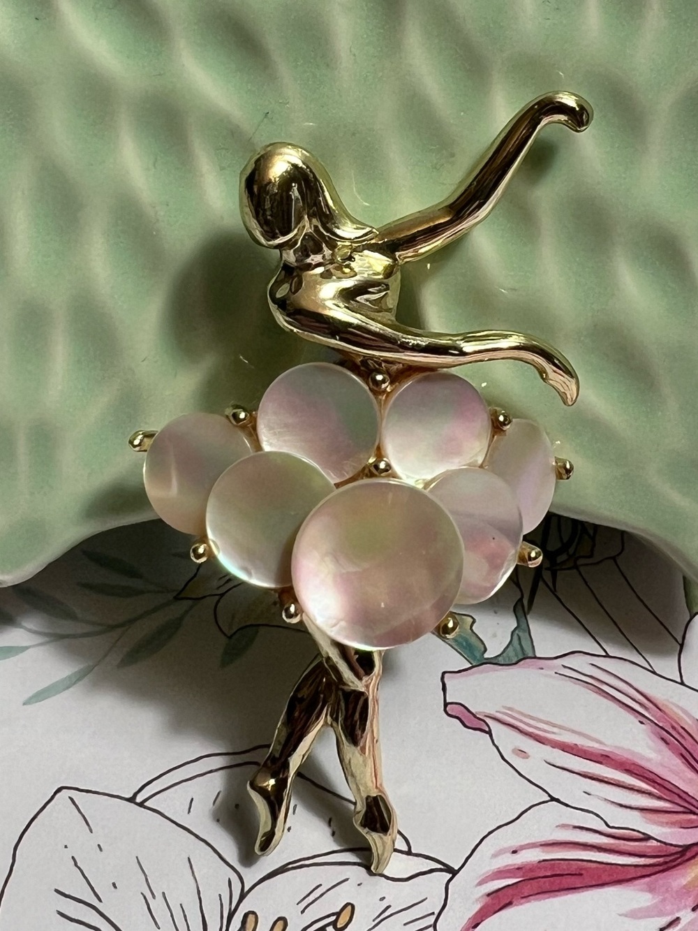 Vintage Ballet Dancer Brooch with Iridescent Pink Shell Circles